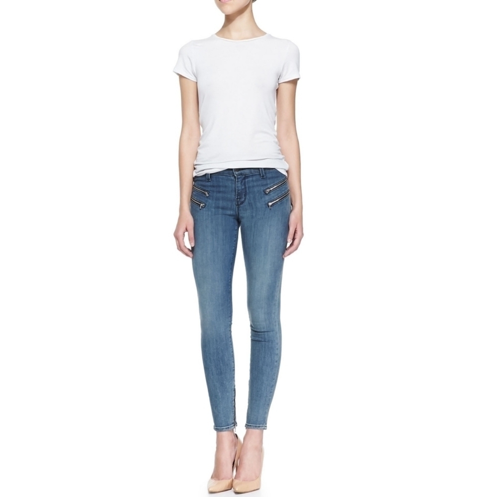 J Brand Cass Jeans in Beatnik Wash